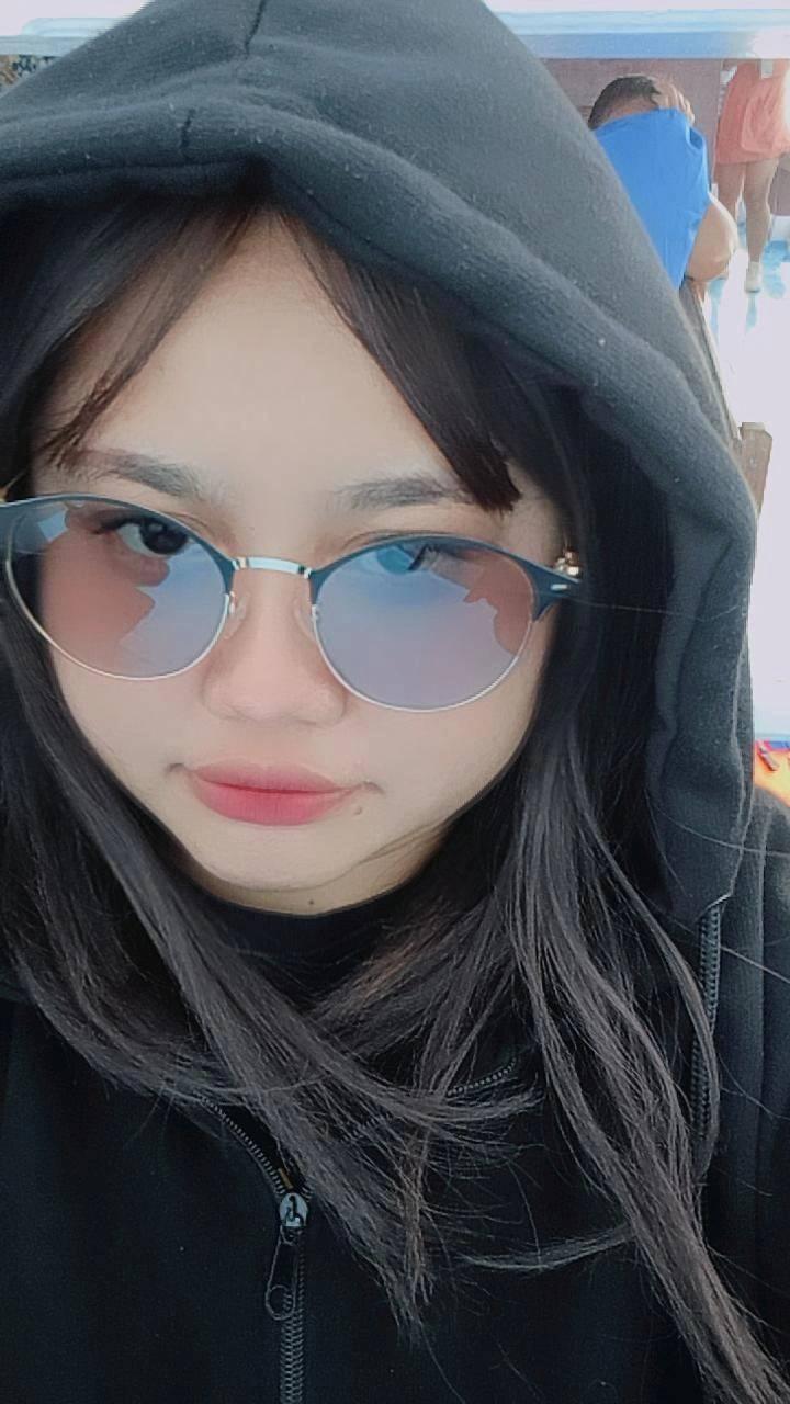 Maria Mercyana Lenung, S.Ptk